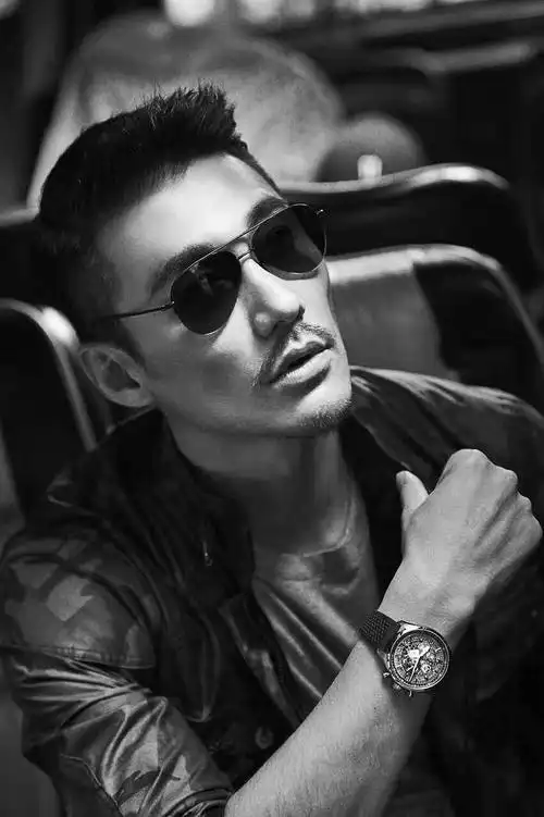 胡兵hu bing的图片