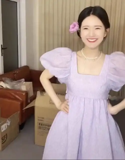 抖音赵露思同款衣服香芋紫色泡泡袖方领连衣裙温柔风短袖收腰裙子