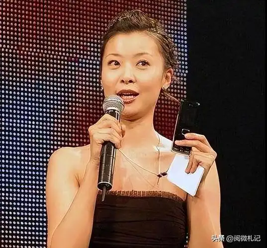 52岁却仍不婚不育|柯蓝|耿乐|李泉|演员|张黎|陈小春|张建栋_网易订阅