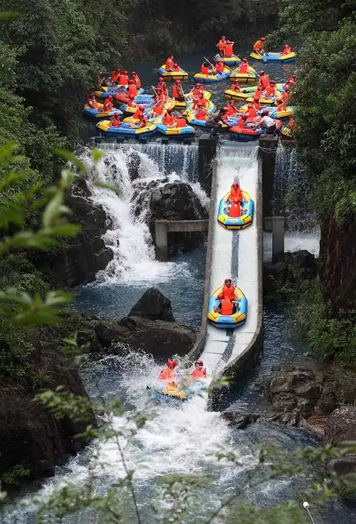 还去什么外地旅游!长沙这6个漂流好去处就够你玩一个夏天了!