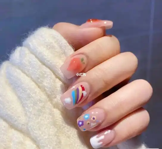 儿童节快乐充满童心的美甲