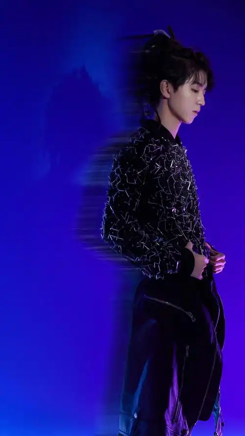 帅气王俊凯图片手机壁纸