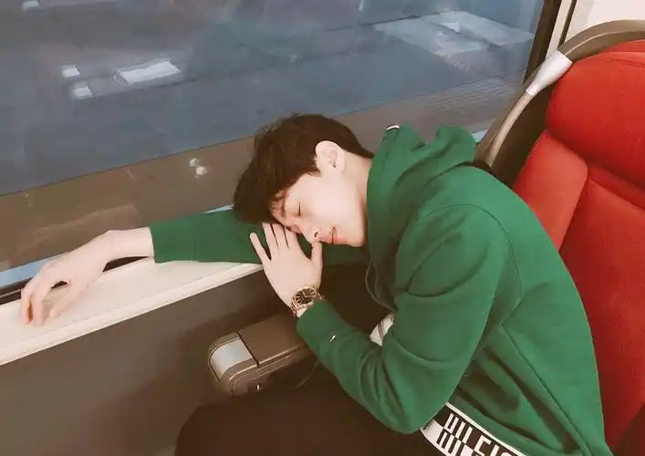 赖冠霖 - 堆糖,美图壁纸兴趣社区