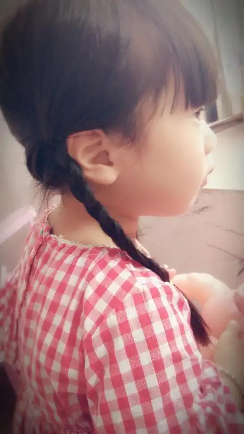 【萌宝发型】小小麻花辫_百度宝宝知道