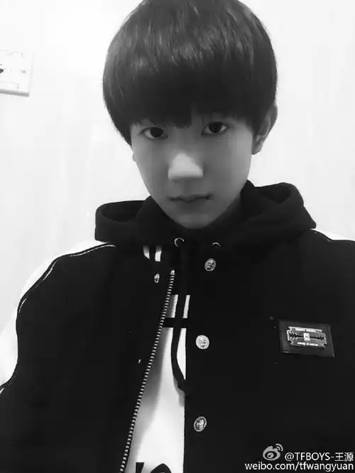 王源看我们如何相遇vlog##王源出席qq音乐巅峰盛典