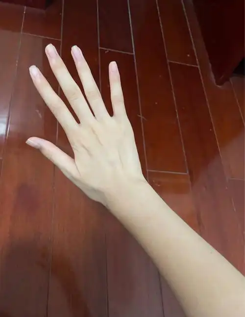 我手真好看哈哈