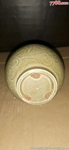 支订垫烧越窑开片_青瓷/秘色瓷_收藏价格_鉴定交易_7788瓷器网