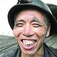 老男人高清微信头像图片点击鼠标右键下载