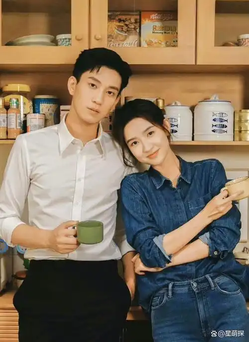 杨玏王玉雯牵手被拍,两人恋情再曝光,谁磕的王哥王姐be了!