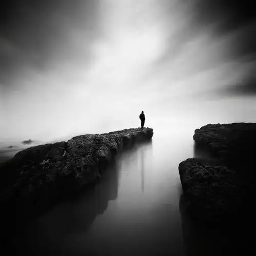 爱情伤感失落的说说句句戳中心窝