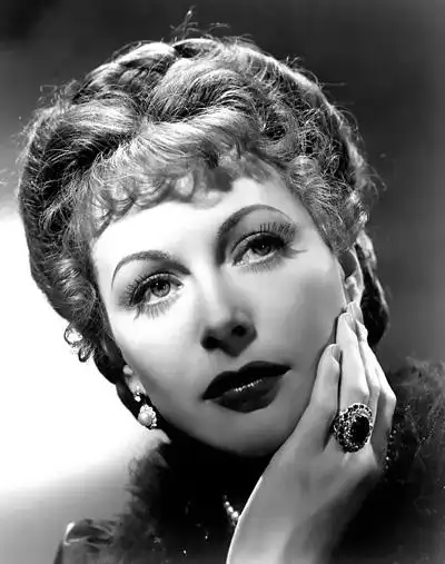 传说中世界上最美的女人海蒂.拉玛