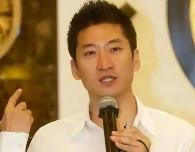 被娱乐圈边缘化的周杰,如何在各种不利情况下,重新拾起信心?