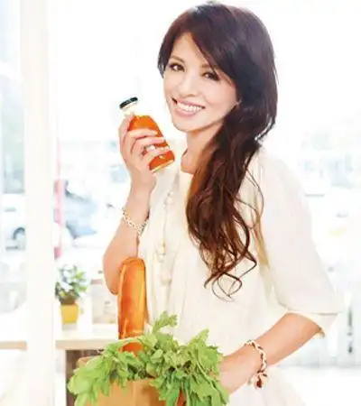 美魔女林叶亭的饮食减肥3秘诀 瘦身又养气(二)