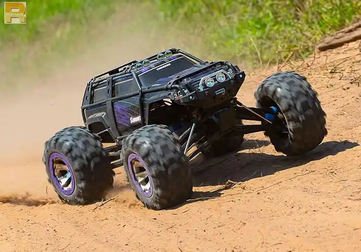 traxxas summit大脚车推出新款涂装