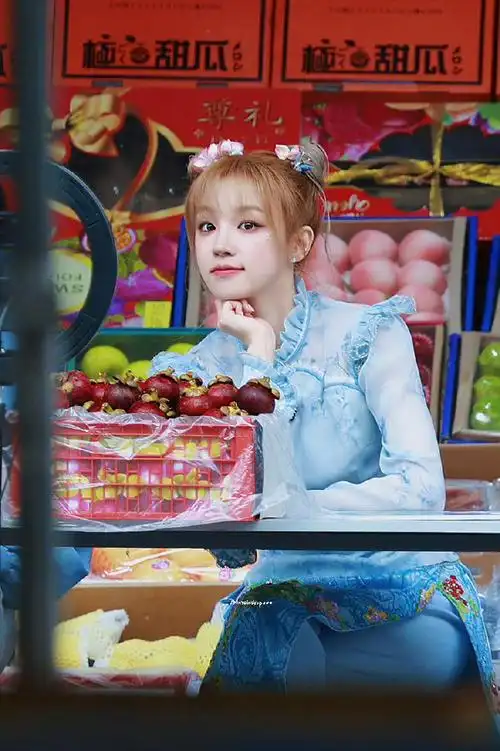 宋雨琦中式双丸子头##奔跑吧路透