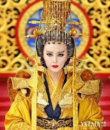 【图】范冰冰登基龙袍图片 龙袍霸气迎大结局_女物娱乐网|nvwu.com