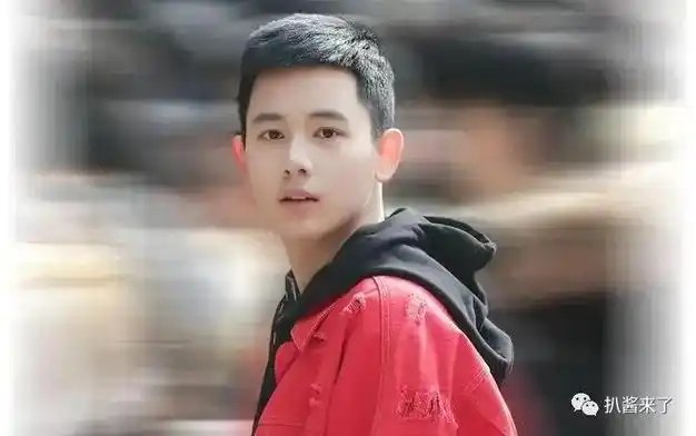 20231123景甜的身家胡先煦整容胡连馨背后的资本普通人进娱乐圈方式