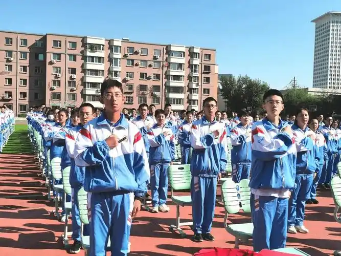 长春热门高中校服颜值大盘点!哪所学校赢了?_实验_祝新高_解放大路