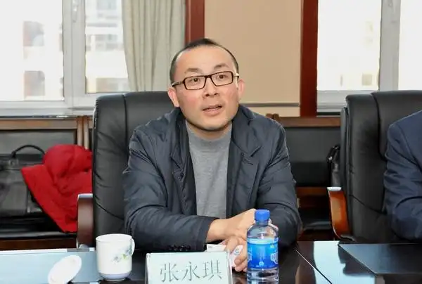 吕晓辉副校长代表学校欢迎张永琪一行访问我校,并简要