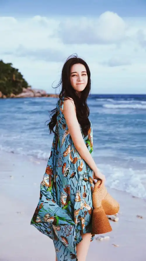 *迪丽热巴 可爱俏皮,令人心动的元气少女#ip风向标##迪丽热巴