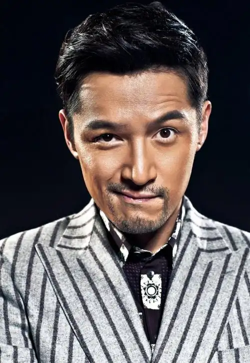 要进修的胡歌超励志贵圈大长腿早已开启学霸模式