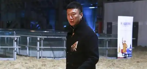 不仅创新令人期待,还有众多明星艺人的加盟,其中尤以孙红雷的霸气形象