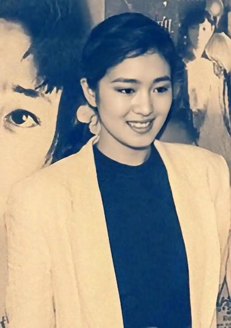 巩俐年轻时候照片,青春可人气质优雅,惊艳了梦幻时光