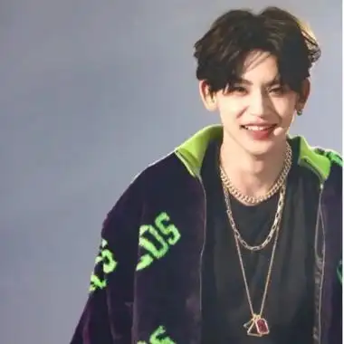 小鬼王凯琳头像