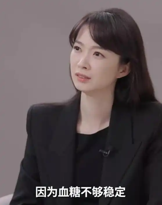 贾玲瘦身成功首直播,美丽动人震撼全场,减肥秘诀引热议!