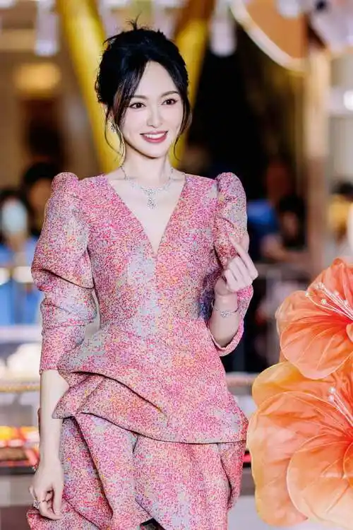 全糖520##唐嫣活动生图