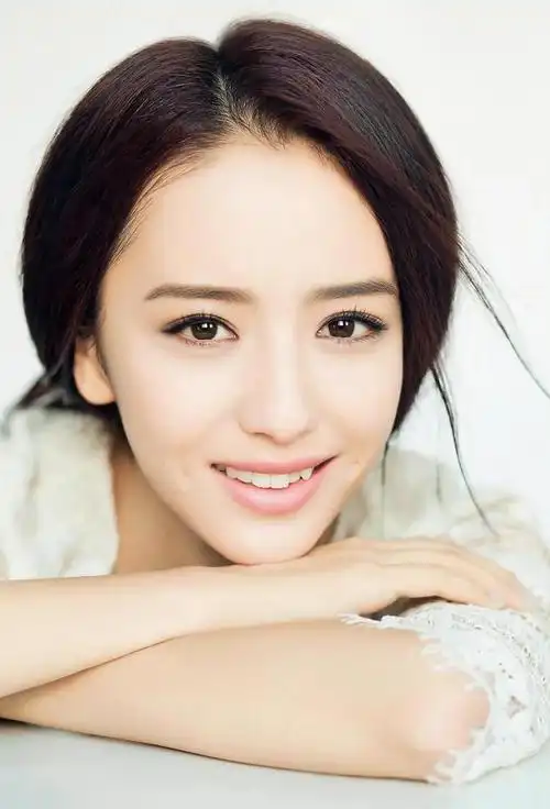 笑容最美的女明星baby颖宝唐艺昕上榜第一名你能猜到谁吗