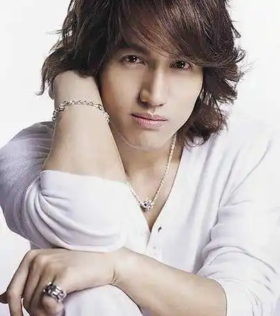 娱乐圈10大最帅长发明星网友怎么还有女人参加排名