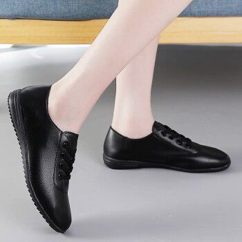 百丽女鞋品牌真皮女士小皮鞋女春款平底妈妈鞋软底小白鞋百293黑色36