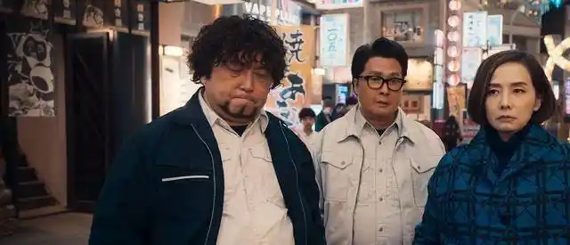 王祖蓝王晶都不算啥,《肥龙过江》最大牌的客串是这位60岁女演员_金毛