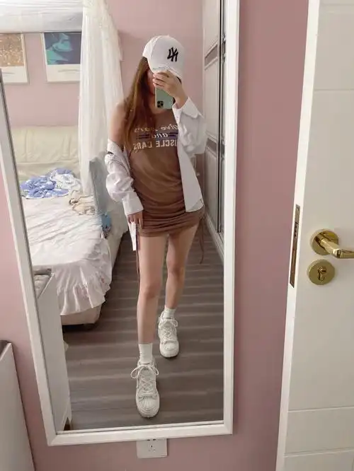 看到很多个头跟我一样155,体重八十多斤的,要么看起来很胖,要么腿粗