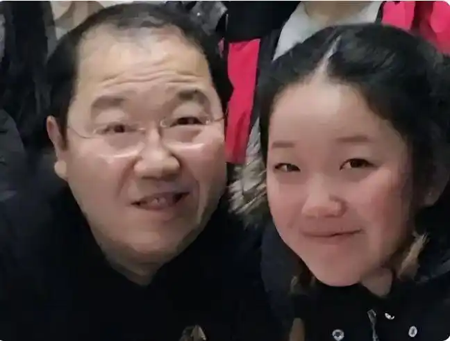 梁欢巴图我的继子英如镝我的亲生儿子参加冬奥会是我的骄傲