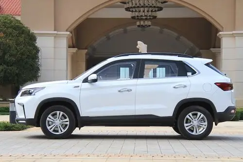 北汽幻速s5图库