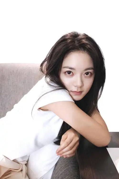 女明星赵今麦清纯微笑治愈系