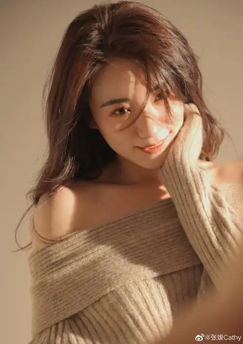 广东电视台体育频道女主持(体育主播哪家强?