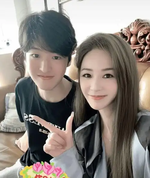 爸爸马景涛送电脑,留言暴露双层关系_孩子_女友_什么