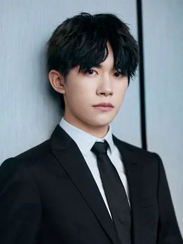 假发易烊千玺同款短发直发蓬松帅气男士韩版整顶假发