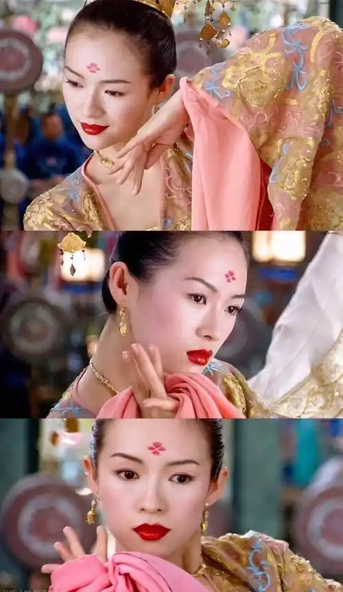 章子怡在《十面埋伏》中的水袖舞,尽显舞蹈功底,不愧为影后_金捕头