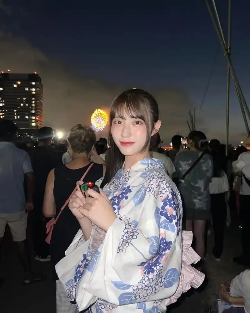 你们要的高清壁纸来了,樱花妹.高清壁纸#日本 #日系女孩 - 抖音