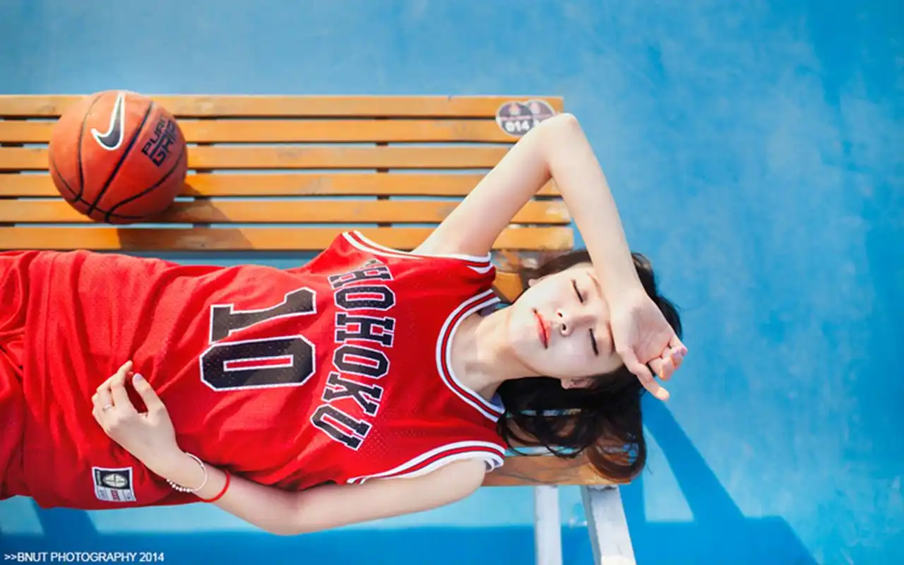 元气少女篮球宝贝运动图片桌面壁纸