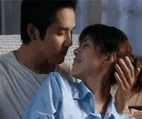 都是"封神"的存在也有人形容钟汉良是"接吻界的小王子"从初中到现在