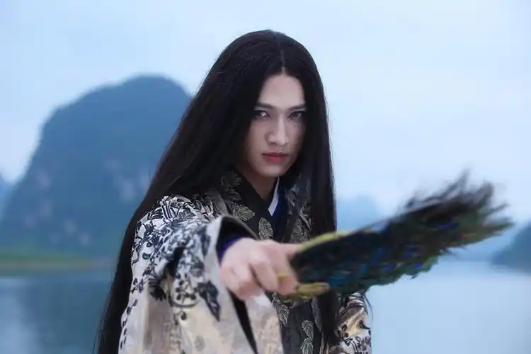 求马克杀阡陌的高清图片,重谢!