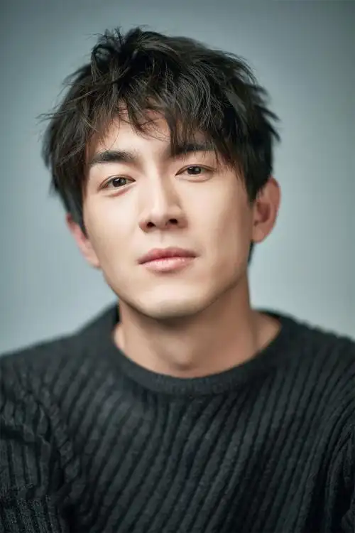 林更新个人资料简介(林更新:王思聪的铁哥们,九亿少女的梦,34岁仍未婚