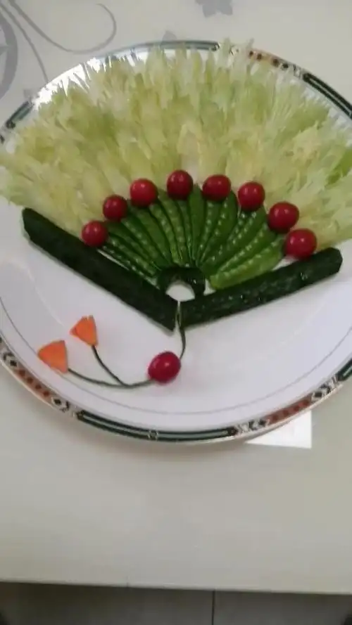 简单做蔬菜拼盘(最靠谱最好吃最详细的蔬菜拼盘)(1)