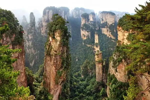 武陵奇峡,武陵岩漂流一日游