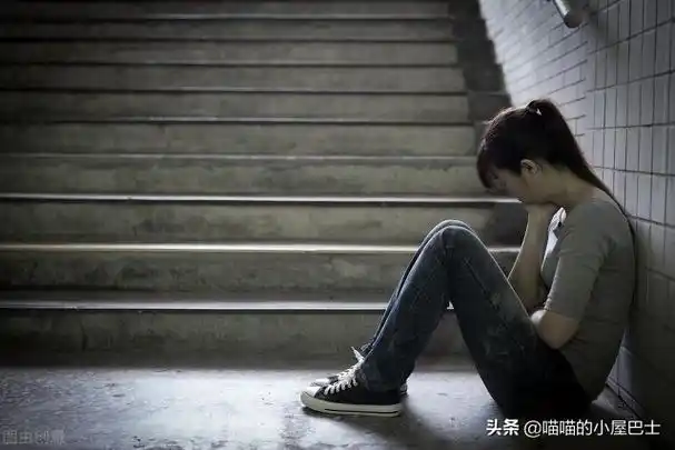 30句自嘲心酸句子(让对方看到忽然心疼高情商的句子) - 驿游百客